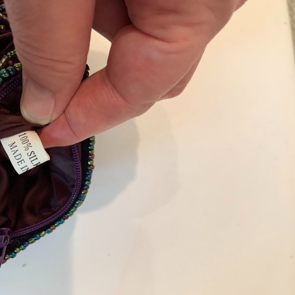 small beaded velvet purse wine colored with purple and green excellent condition - Picture 7 of 9